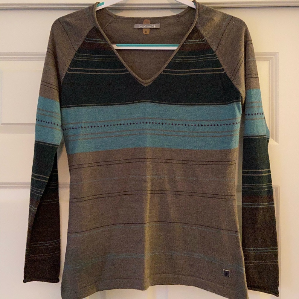 Women’s striped Smartwool sweater (Medium) - Picture 3 of 5